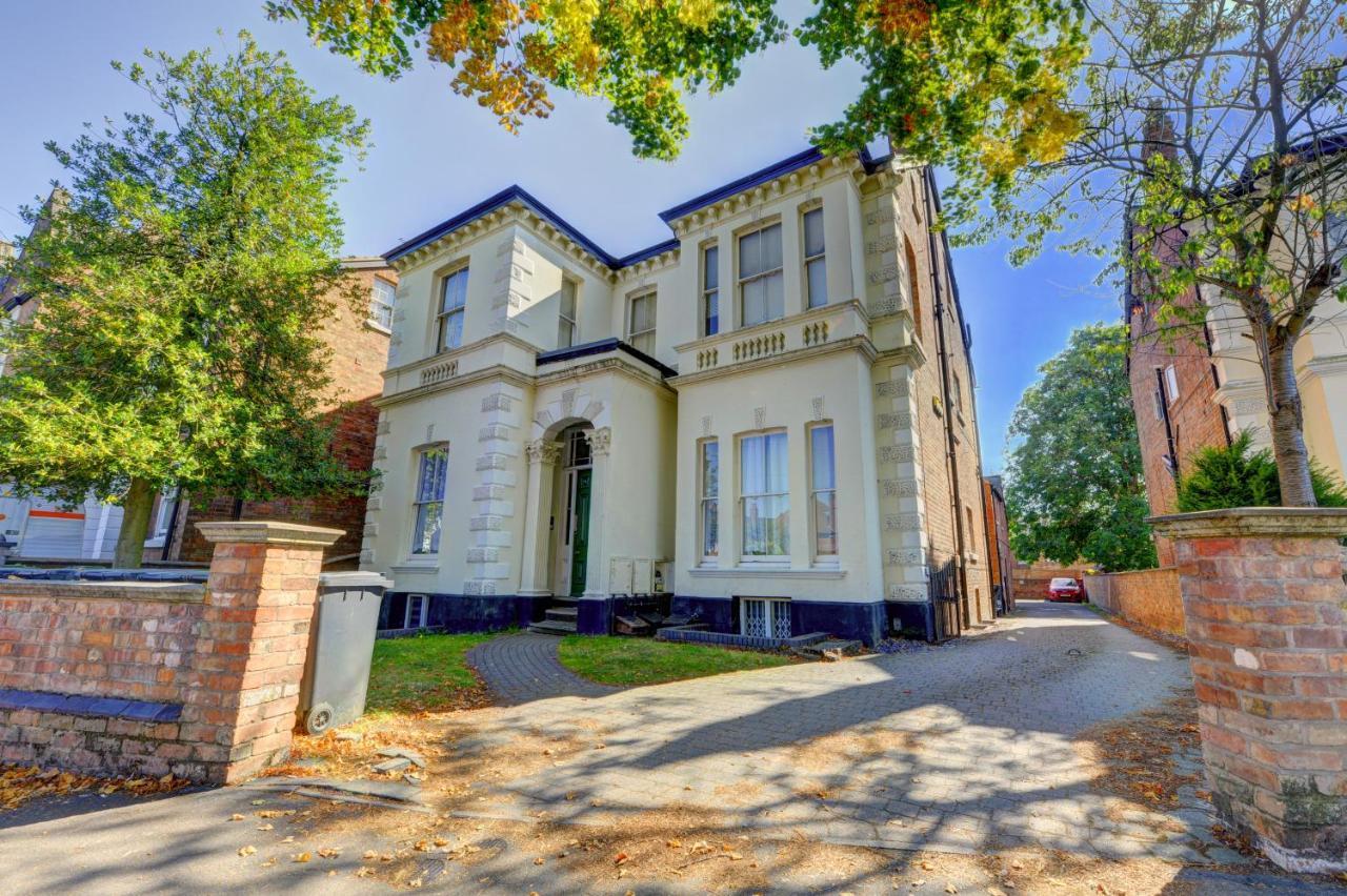 Leamington Spa Warwick Place Apartments Екстер'єр фото